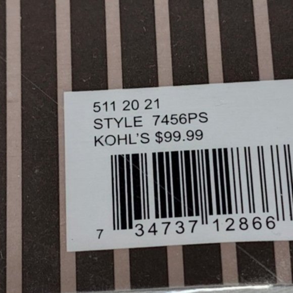 Luxury Decorative Bed In Bag Pillow Set 4 Piece NWT - Picture 2 of 5